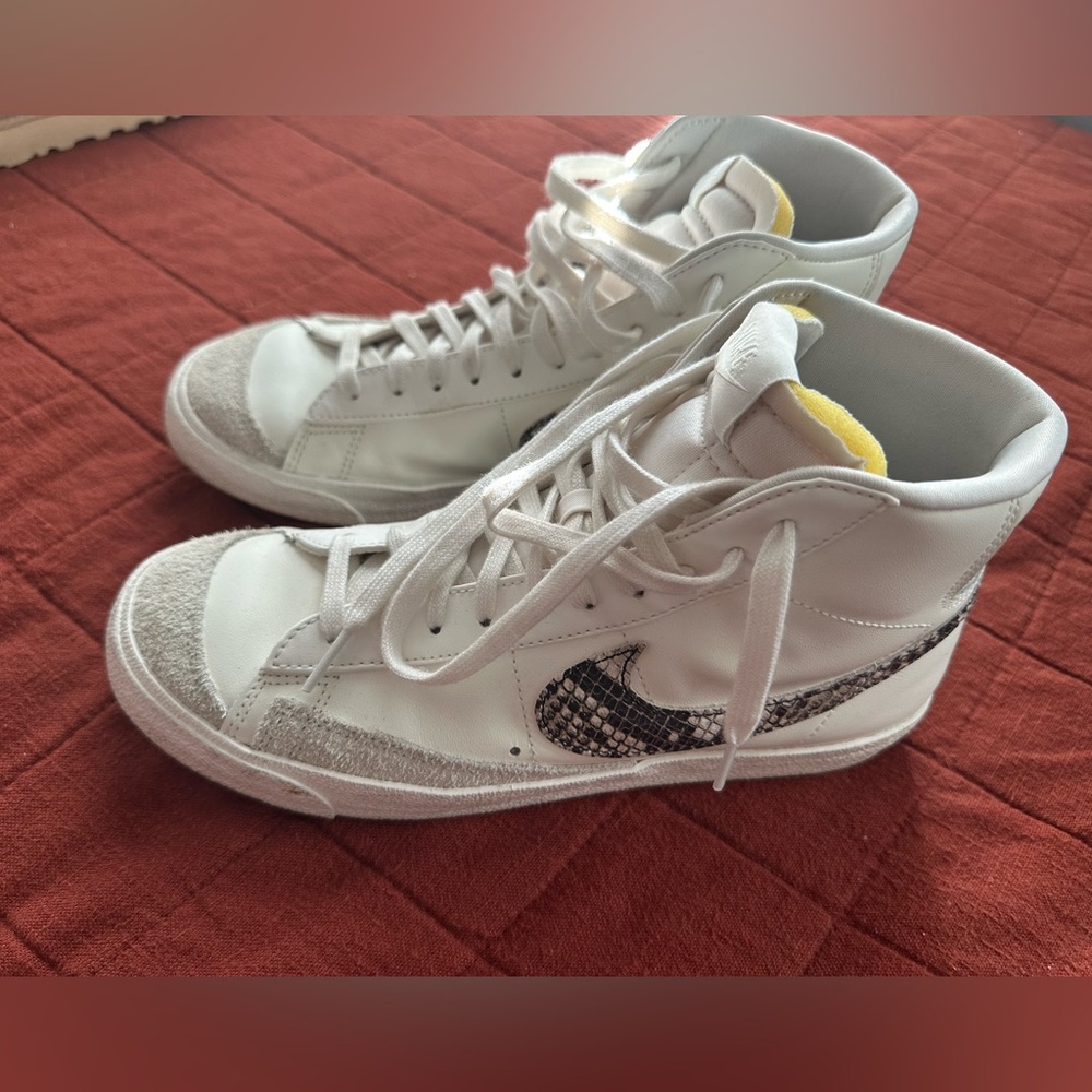 Nike Blazer Mid '77 Se Python Print - image 1